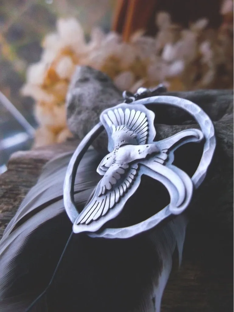 The Swallow Necklace