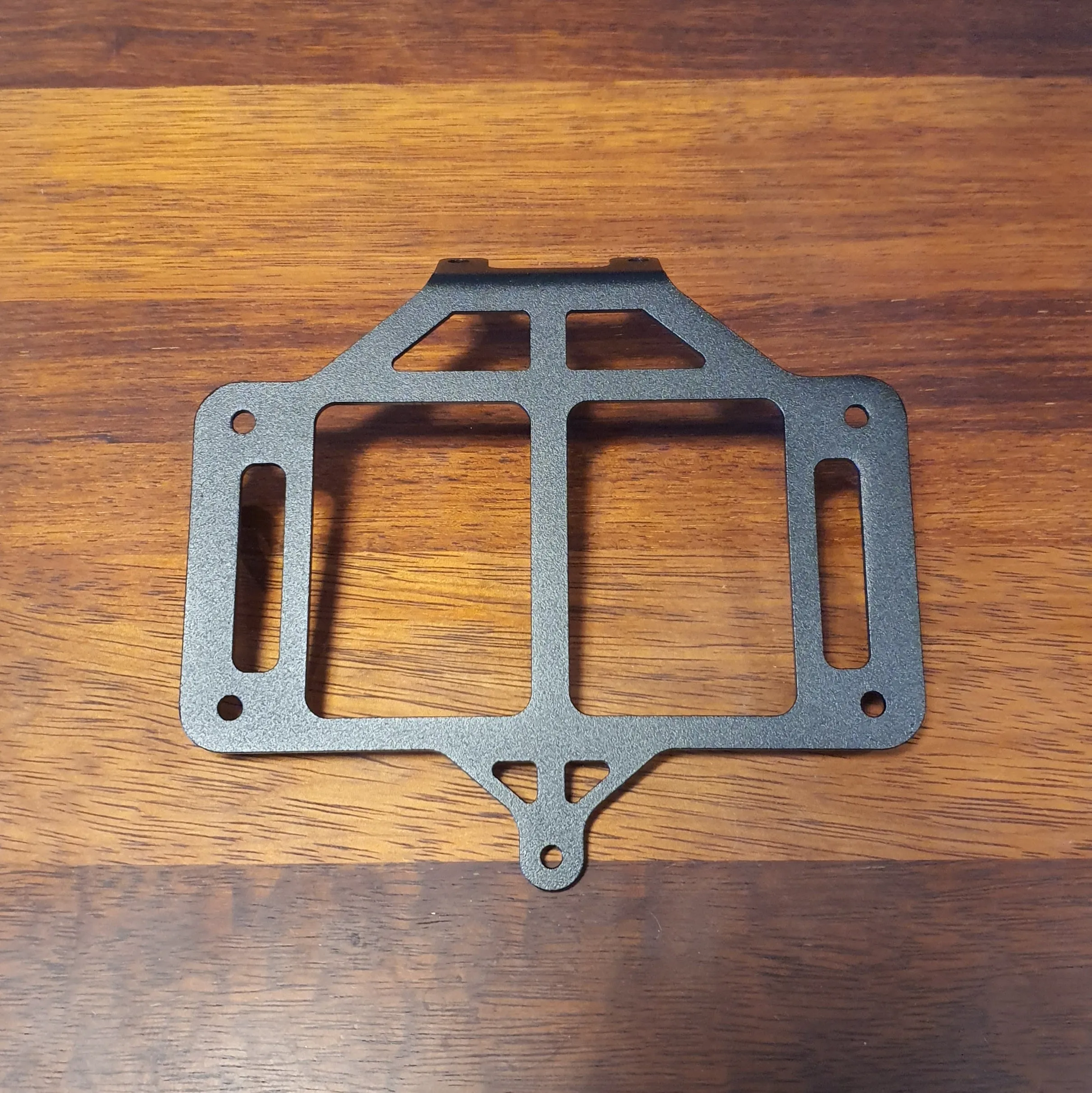 Universal tail tidy