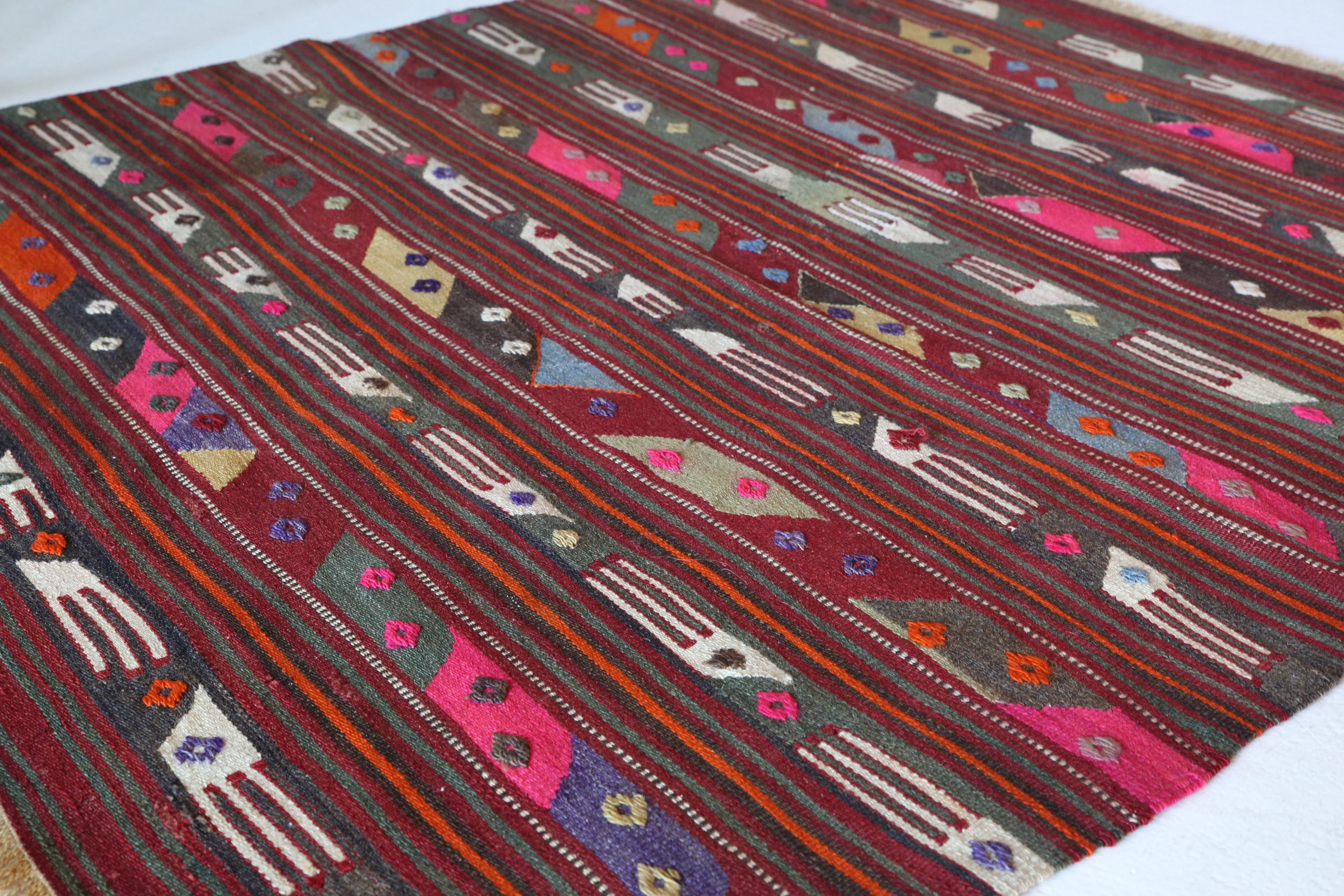 Vintage Mini Turkish Kilim Rug 3'3"x3'10"
