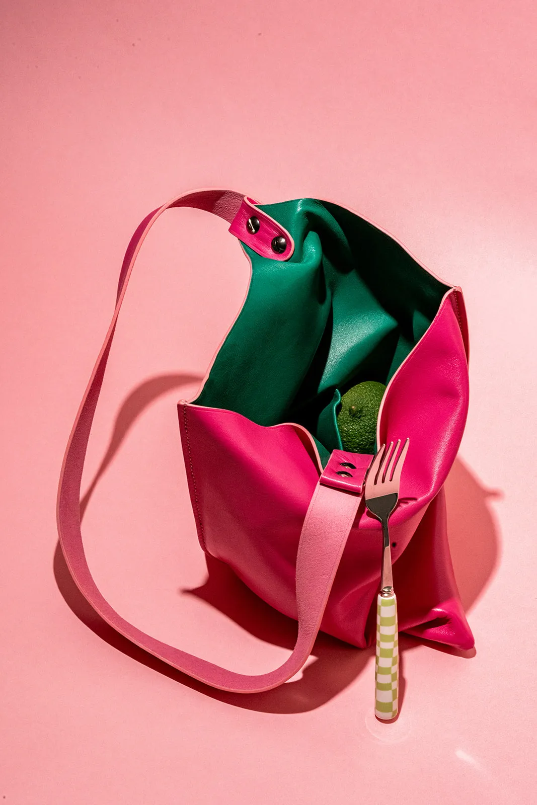 Wedge handbag - French lamb leather in Fuchsia pink - Luxury edition *06
